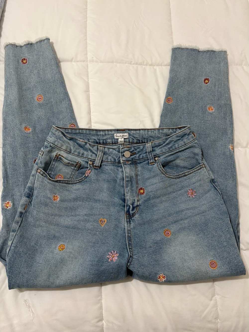 Love fire boutique Light Wash Embroidered Floral High-Rise Jeans